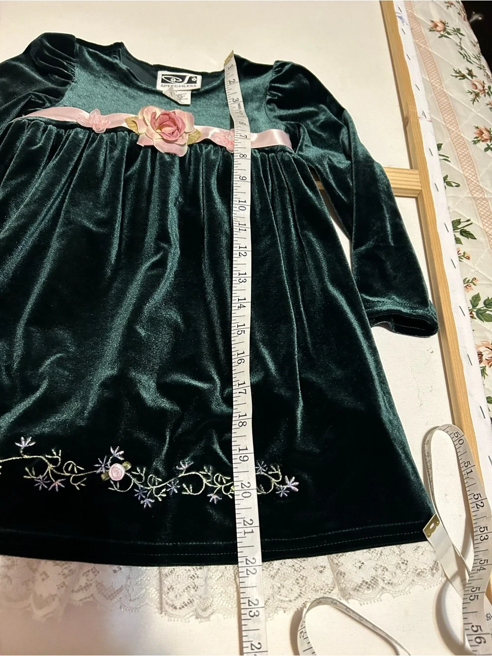 Classic Green Velvet Girls' Dress with Pink Rose Sash